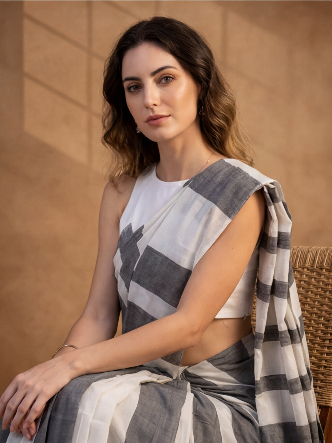 Striped Pure Linen Saree with Unstiched Blouse