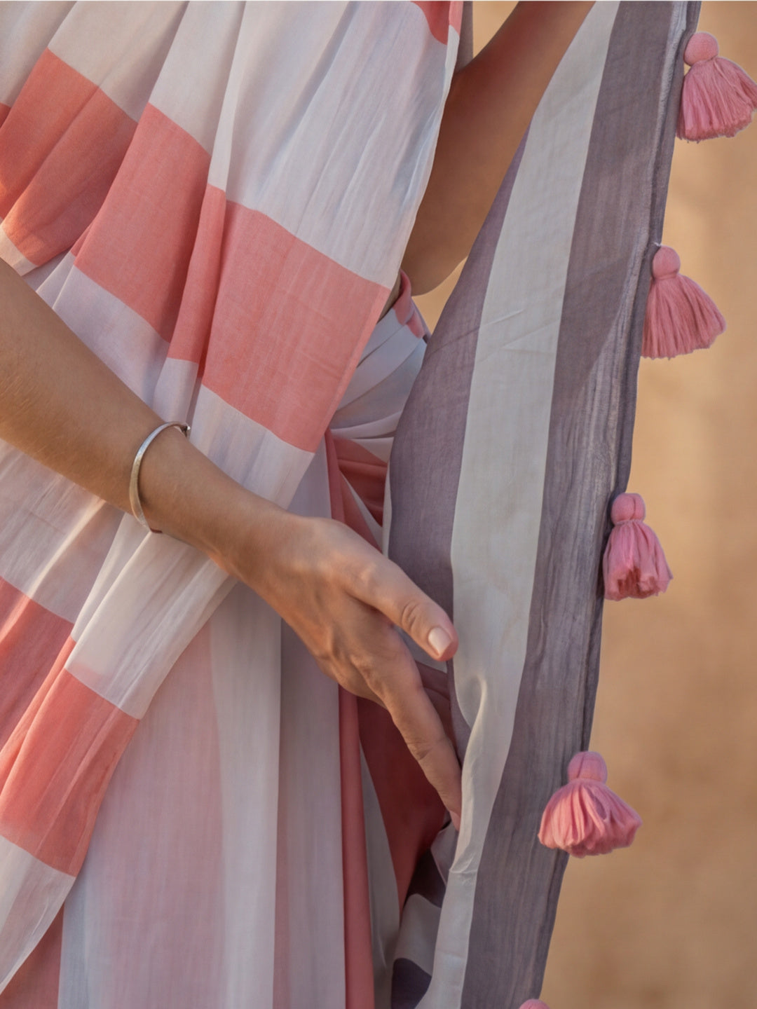 Striped Pure Linen Saree with Unstiched Blouse