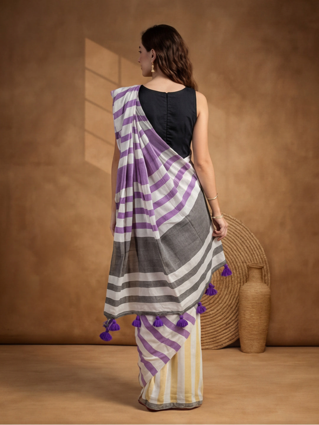 Striped Pure Linen Saree with Unstiched Blouse
