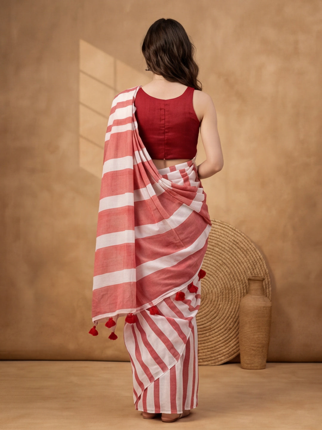 Striped Pure Linen Saree with Unstiched Blouse