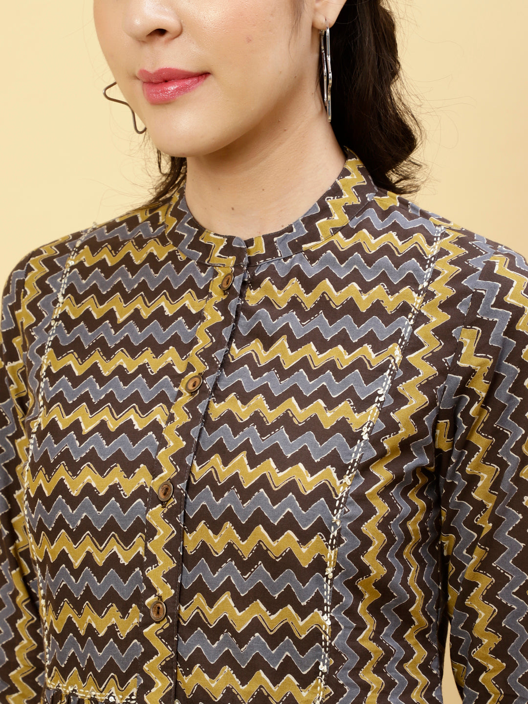 Charcoal Zig-Zag Printed Top