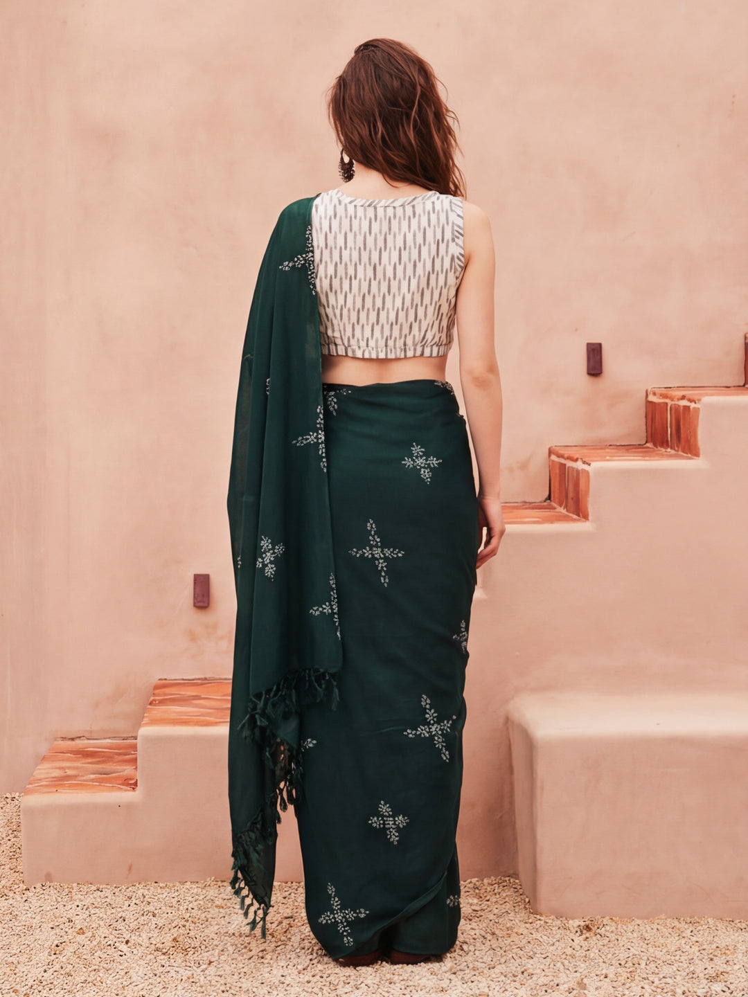 Floral Muslin Cotton Saree with Unstiched Blouse