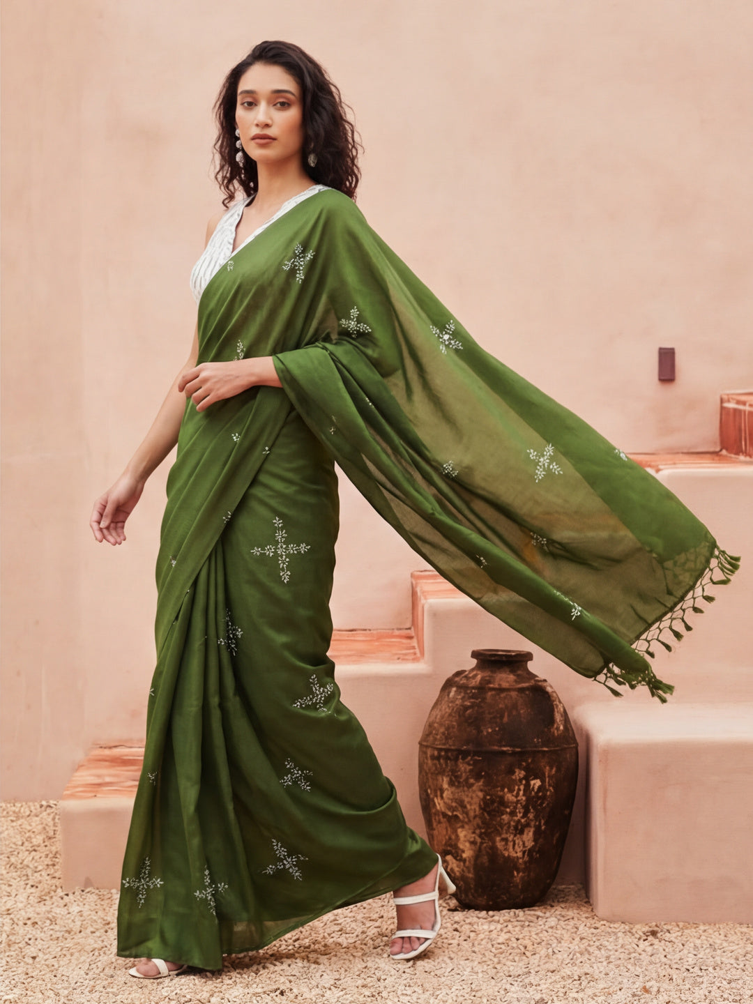 Floral Muslin Cotton Saree with Unstiched Blouse