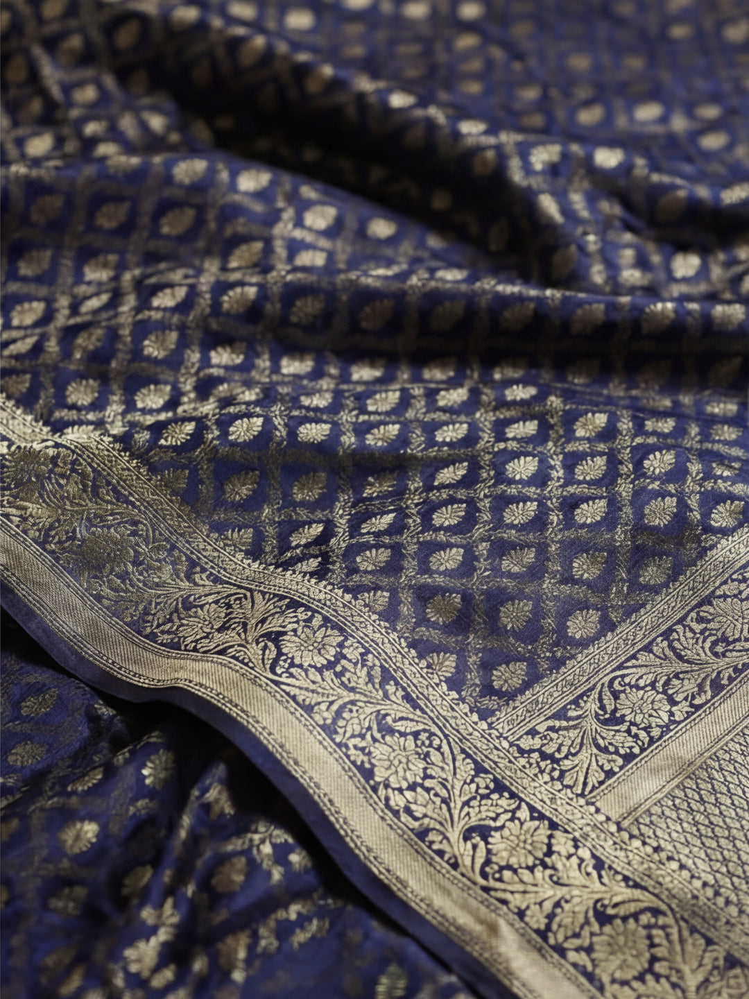 Silk Banarasi Zari Woven Heavy Saree