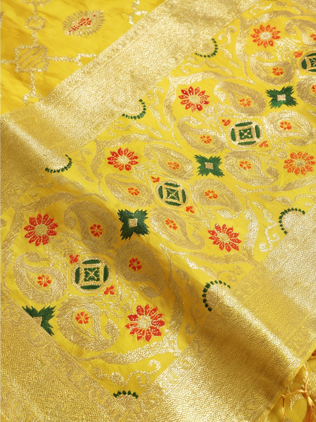 Party Wear Silk Banarasi Floral Zari Woven Design Saree