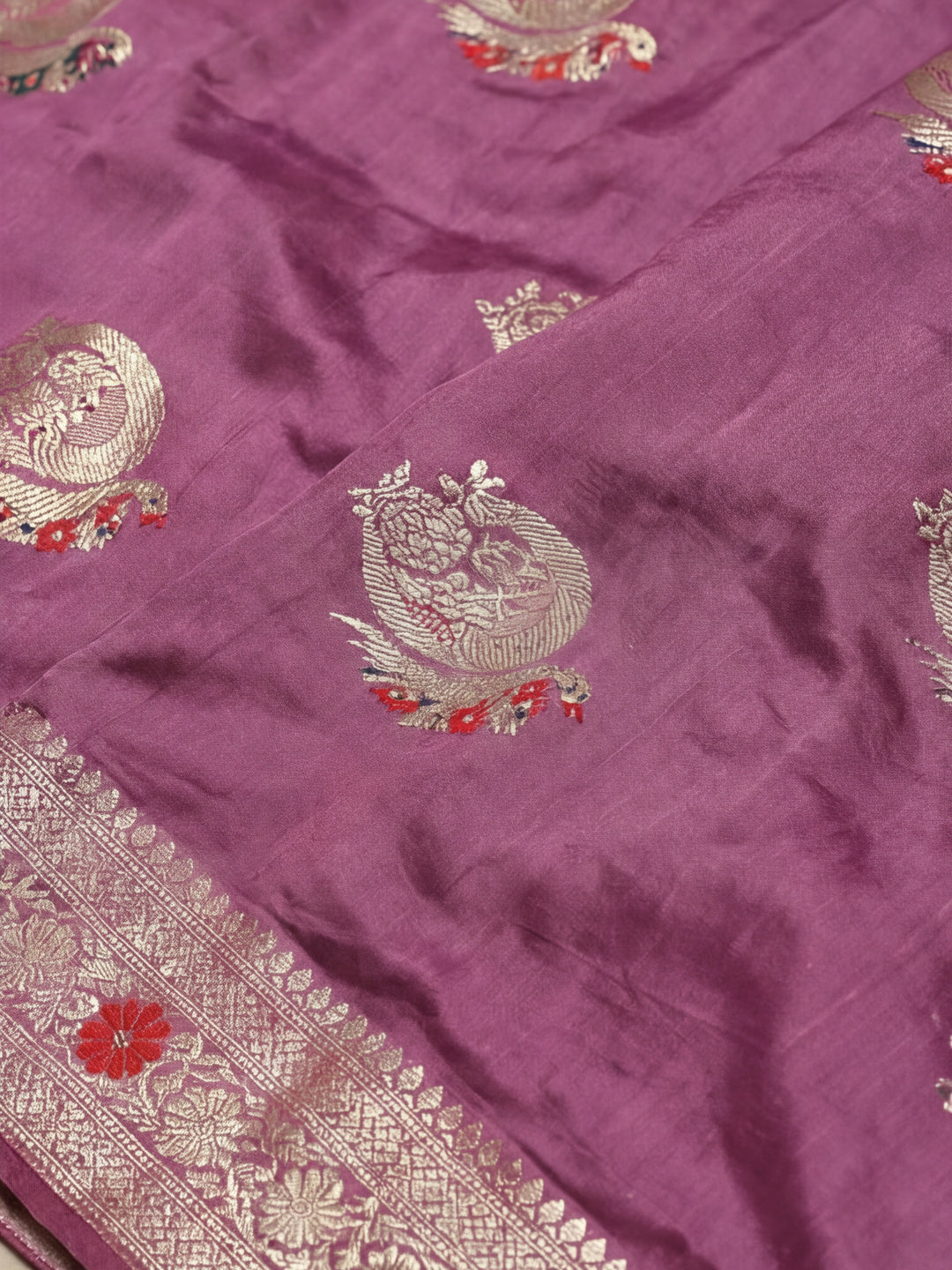 Women's Lavender Jacquard Weaving Work Saree