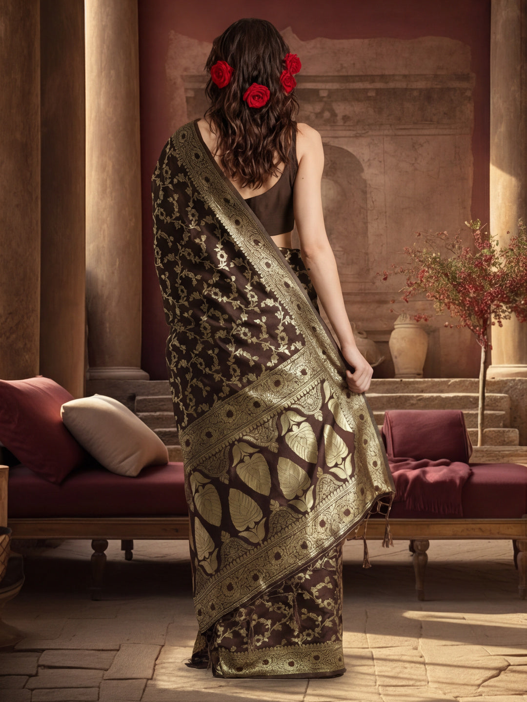 Silk Blend Zari Woven Design Banarasi Saree