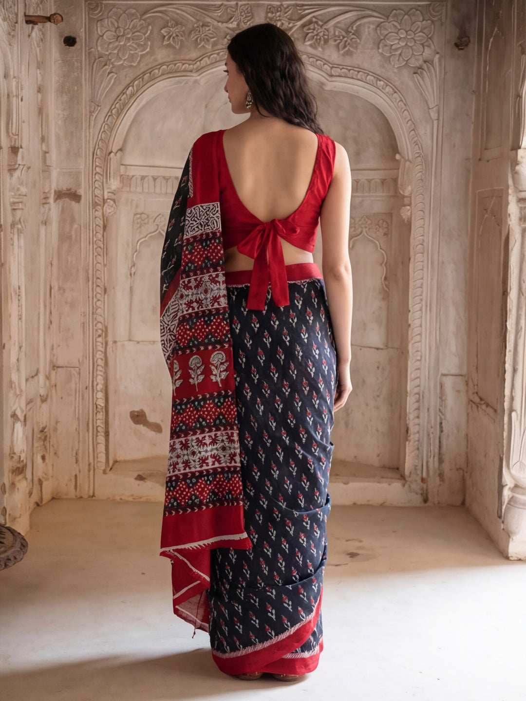 Floral Printed Pure Cotton Saree With Unstitched Blouse