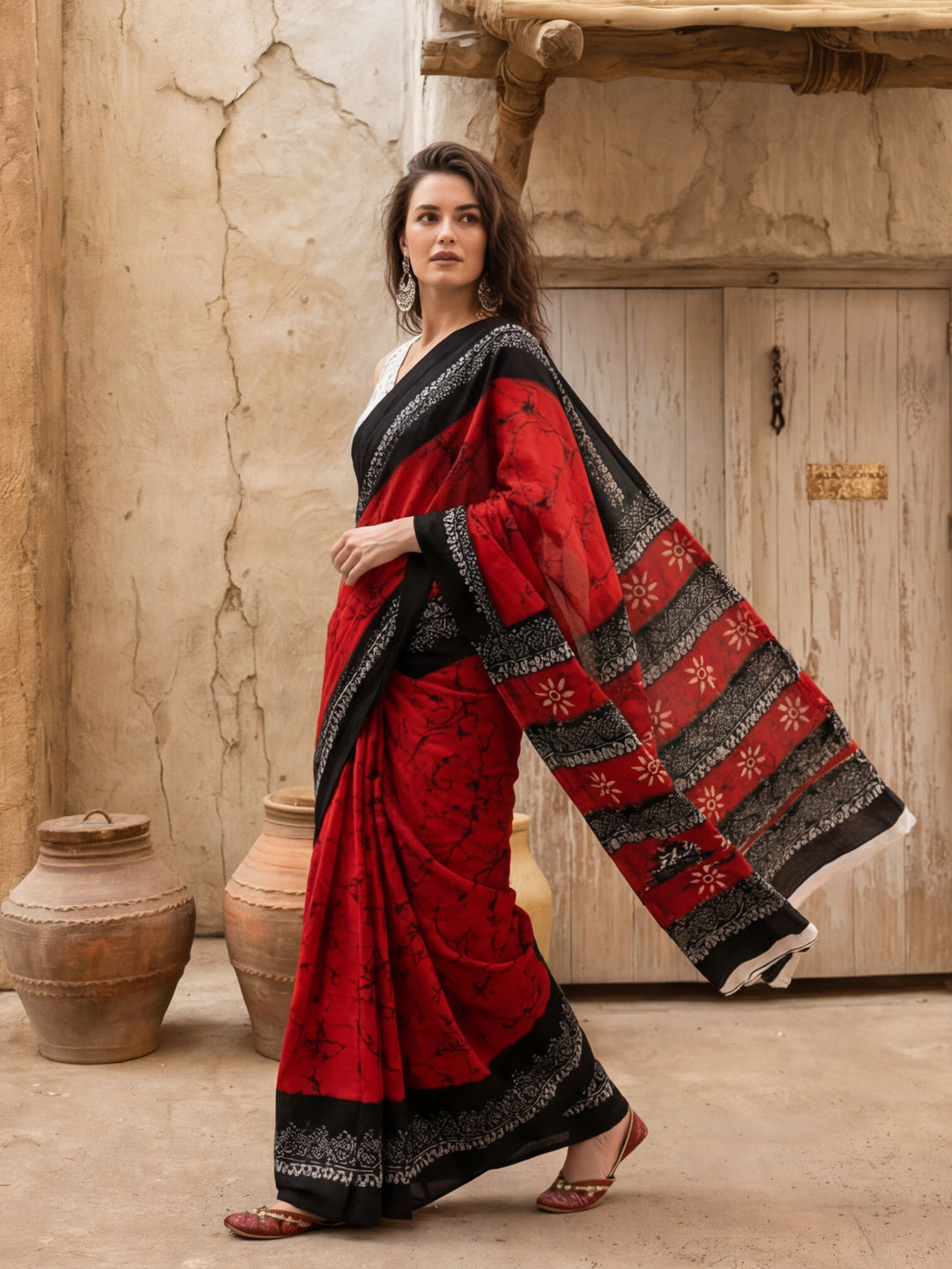 Floral Printed Pure Cotton Saree With Unstitched Blouse