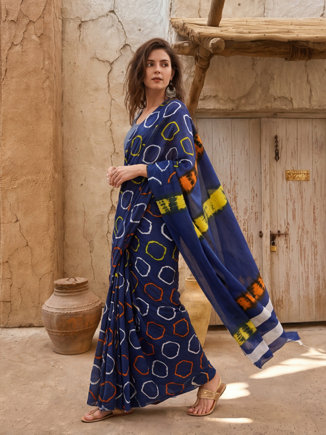Geometric Printed Pure Cotton Saree With Unstitched Blouse