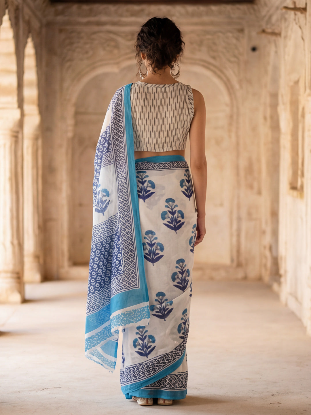 Floral Printed Pure Cotton Saree With Unstitched Blouse