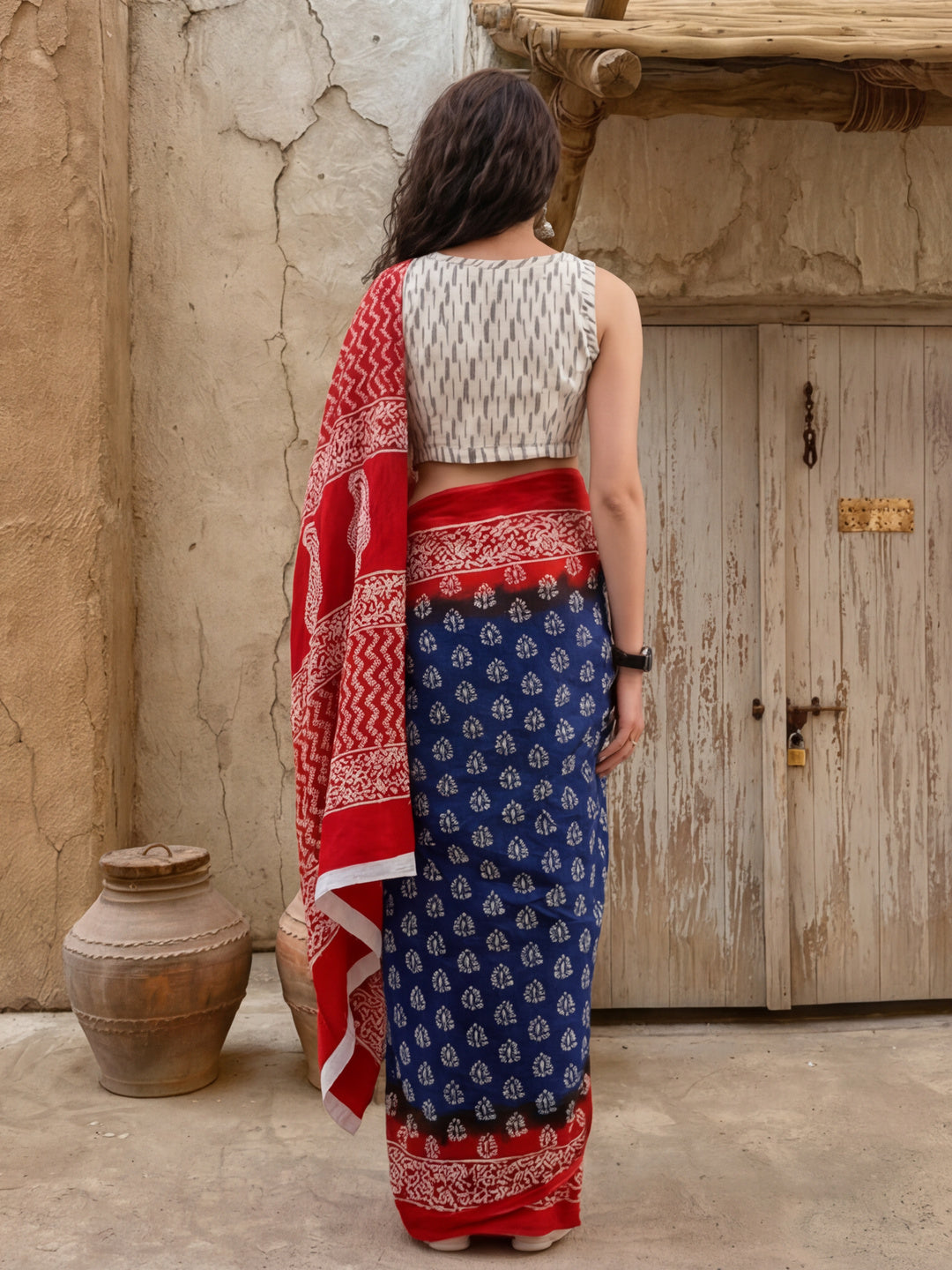 Floral Printed Pure Cotton Saree With Unstitched Blouse