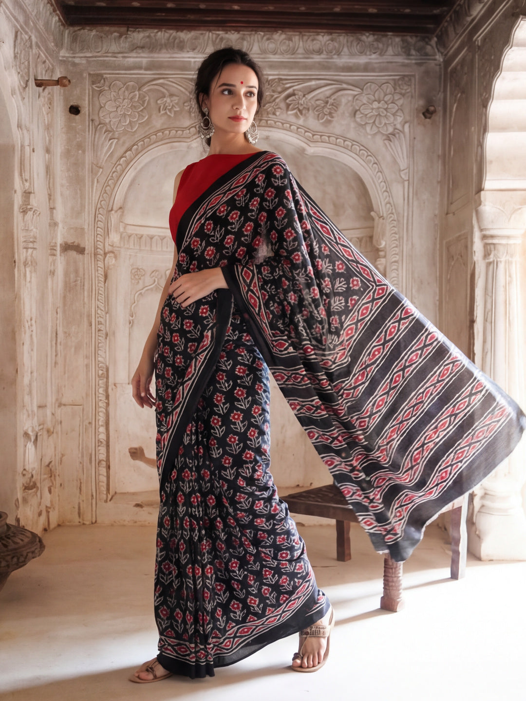 Floral Printed Pure Cotton Saree With Unstitched Blouse