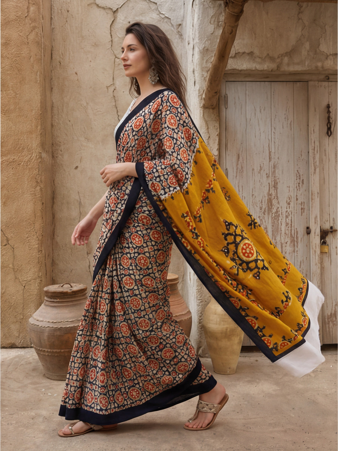 Floral Printed Pure Cotton Saree With Unstitched Blouse