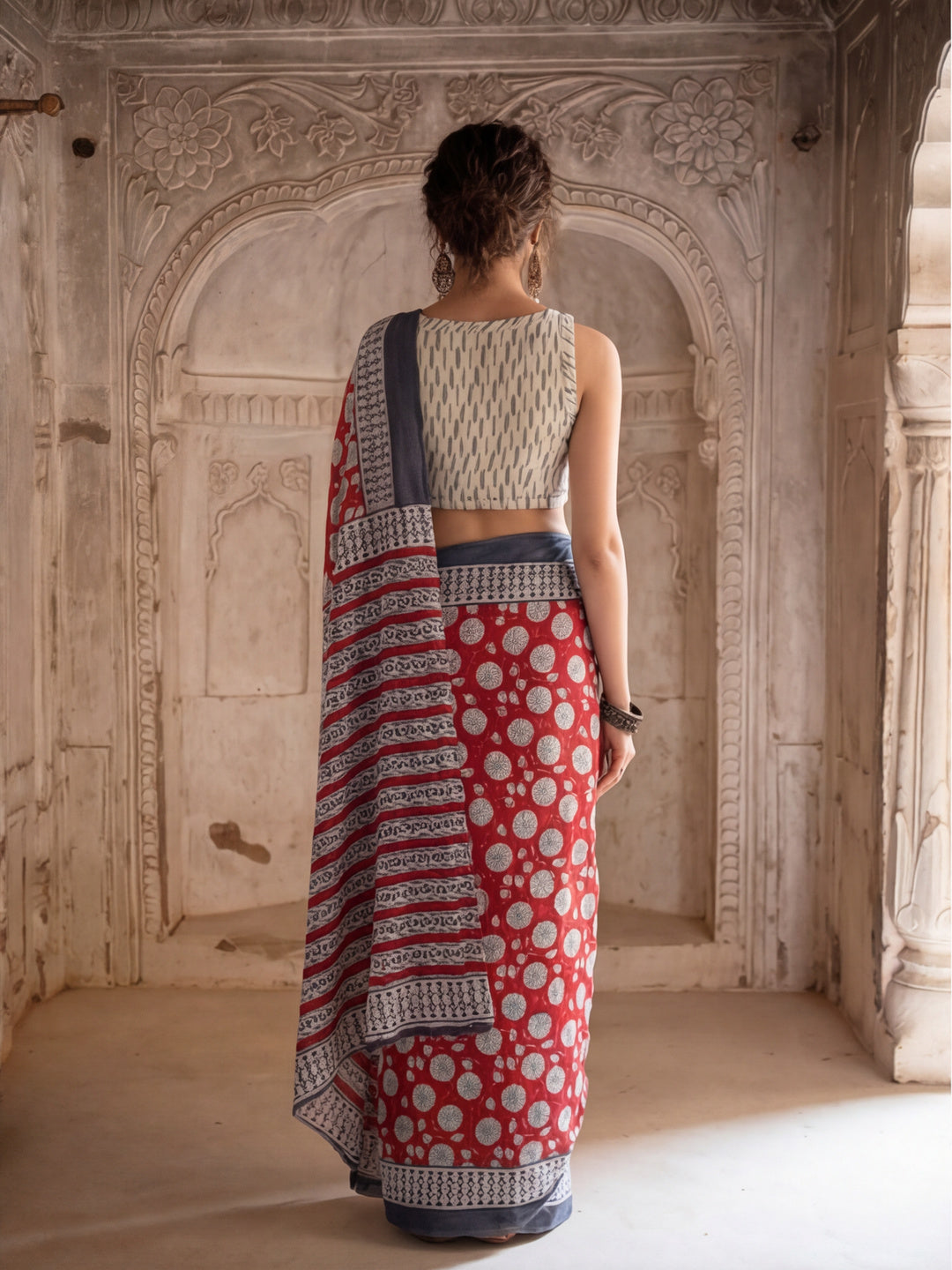 Floral Printed Pure Cotton Saree With Unstitched Blouse