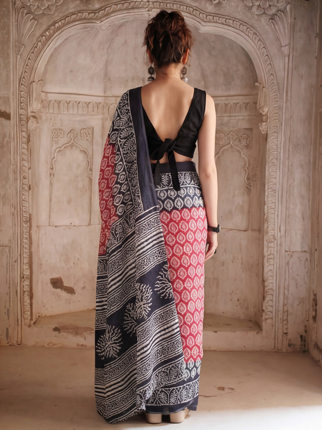Floral Printed Pure Cotton Saree With Unstitched Blouse