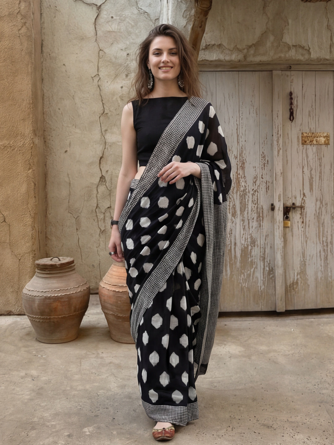 Geometric Printed Pure Cotton Saree With Unstitched Blouse