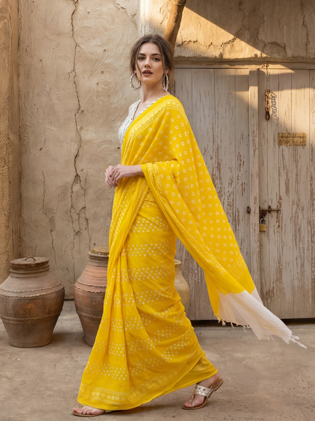 Bandhani Printed Pure Cotton Saree With Unstitched Blouse