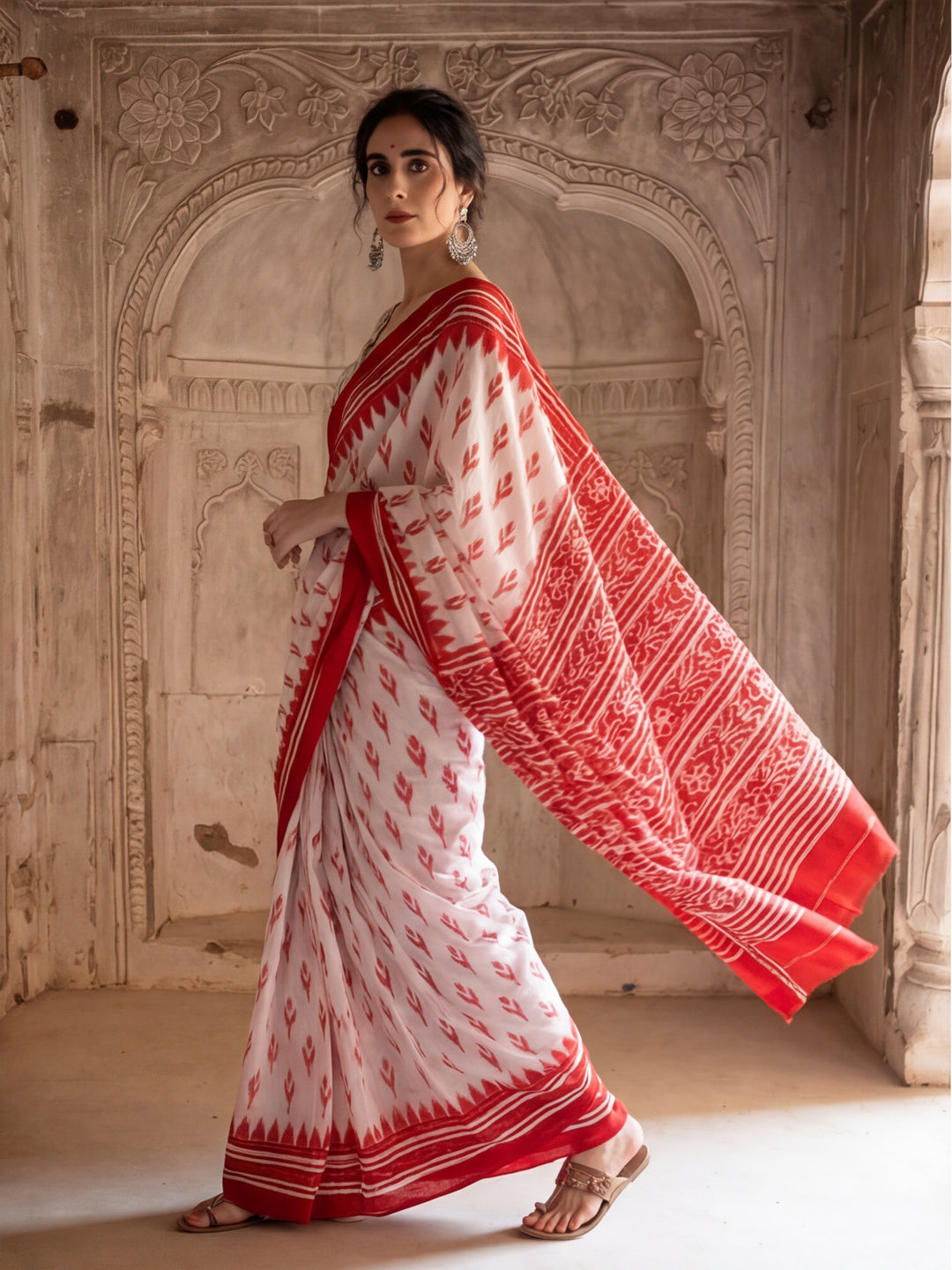 Floral Printed Pure Cotton Saree With Unstitched Blouse