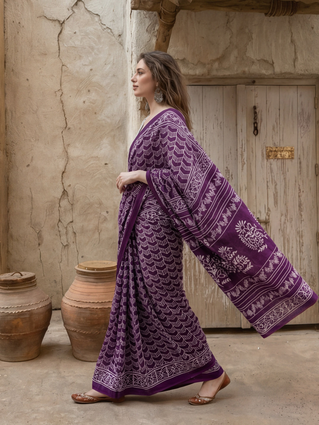 Floral Printed Pure Cotton Saree With Unstitched Blouse