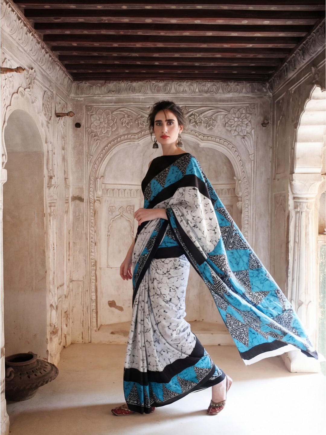 Floral Printed Pure Cotton Saree With Unstitched Blouse