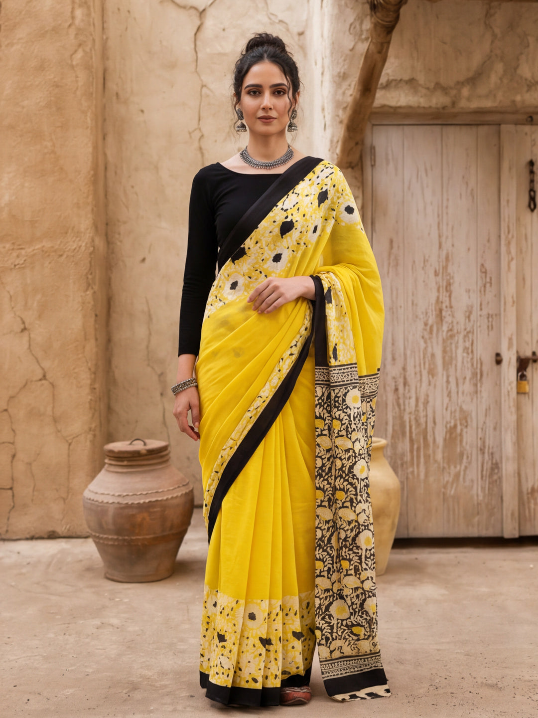 Mulmul Cotton Floral Printed Saree