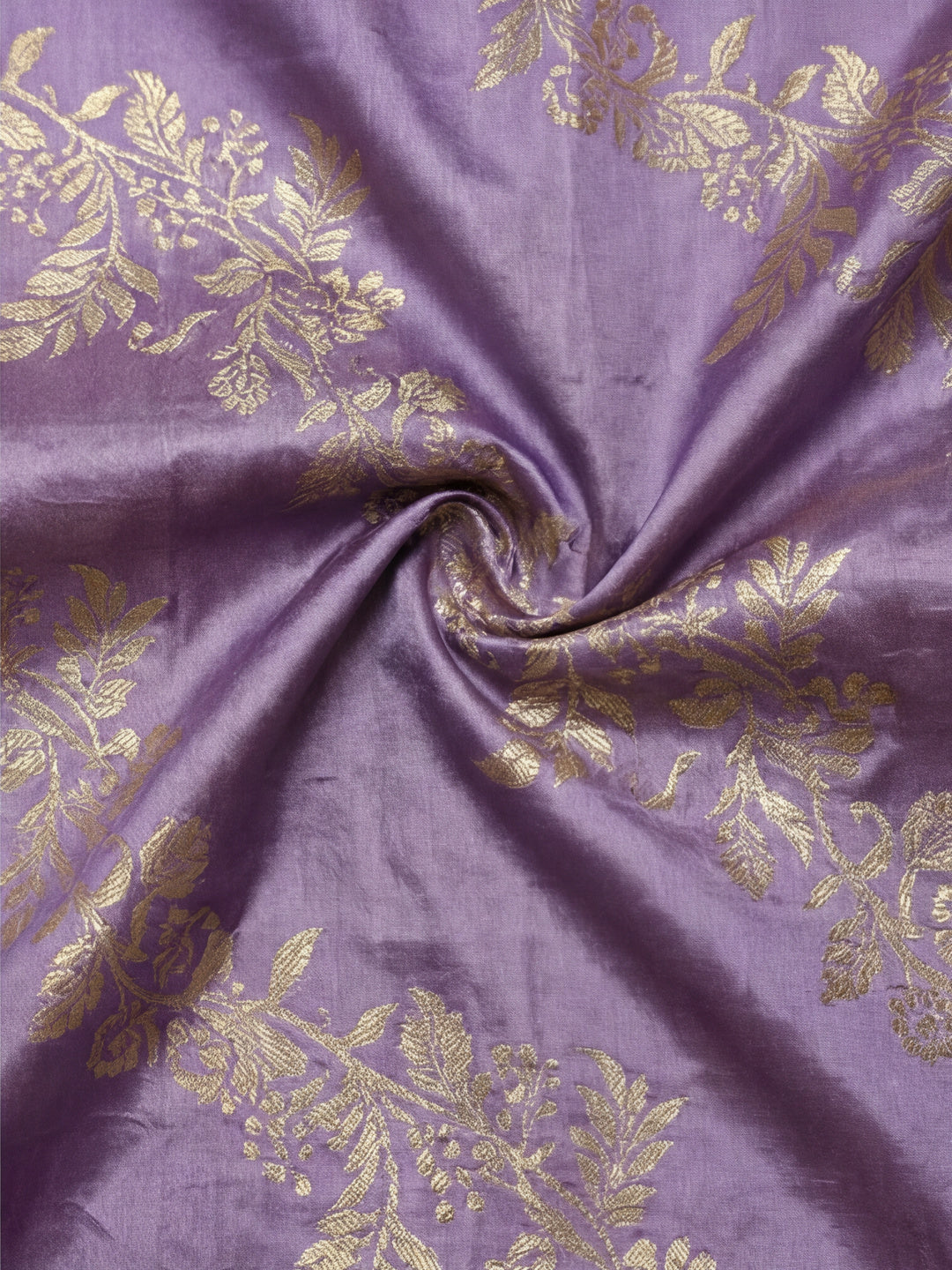 Lovely Lavender Banarasi Silk Saree with Weaving Work
