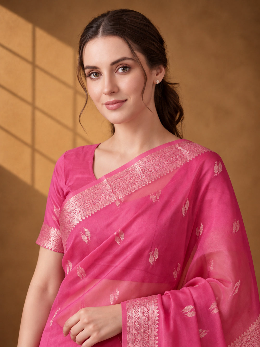 Women Fuchsia Pink Woven Saree with Zari Butti Work and Rich Tassel Pallu