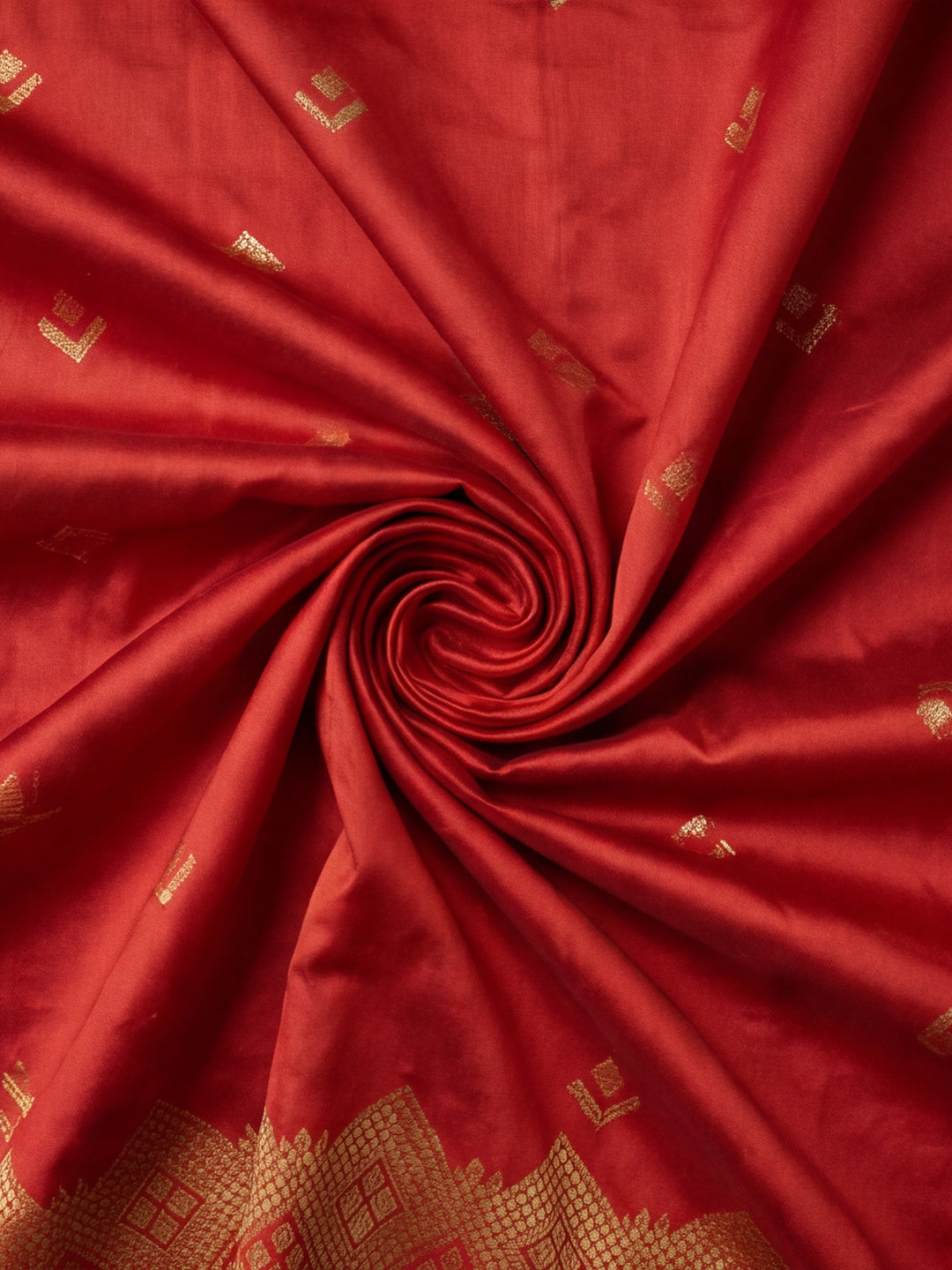 Women Red Banarasi Jacquard Saree with Zari Woven Border and Rich Pallu