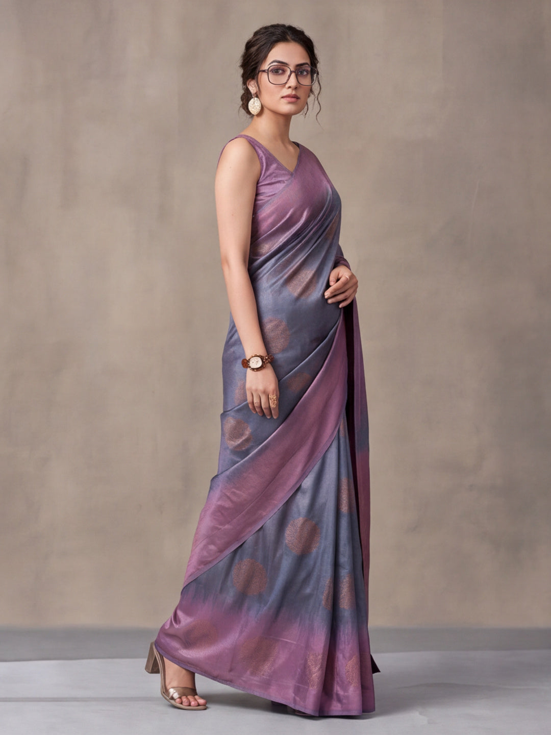 Women Grey Banarasi Jacquard Saree with Lavender Zari Woven Border and Tassel Pallu