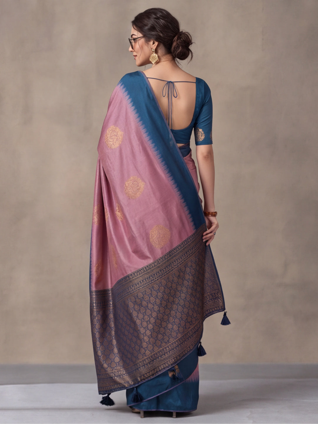 Women Purple & Teal Banarasi Silk Blend Saree with Zari Butti Woven Pallu