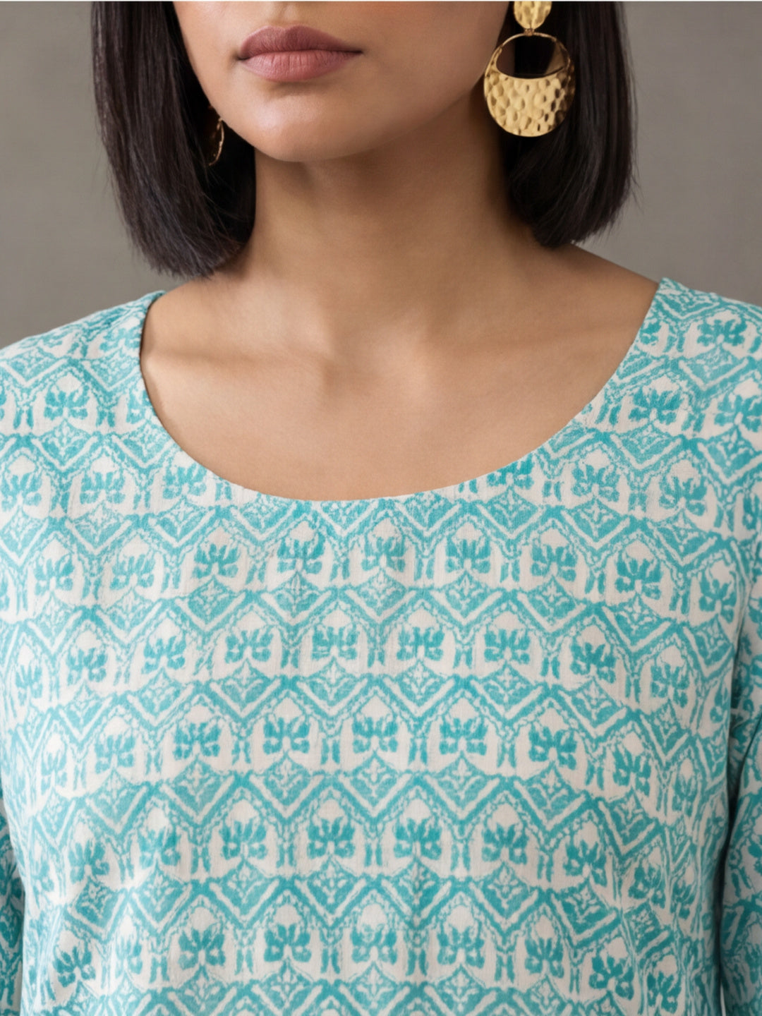 Floral Printed Straight Kurta & Trousers Sets