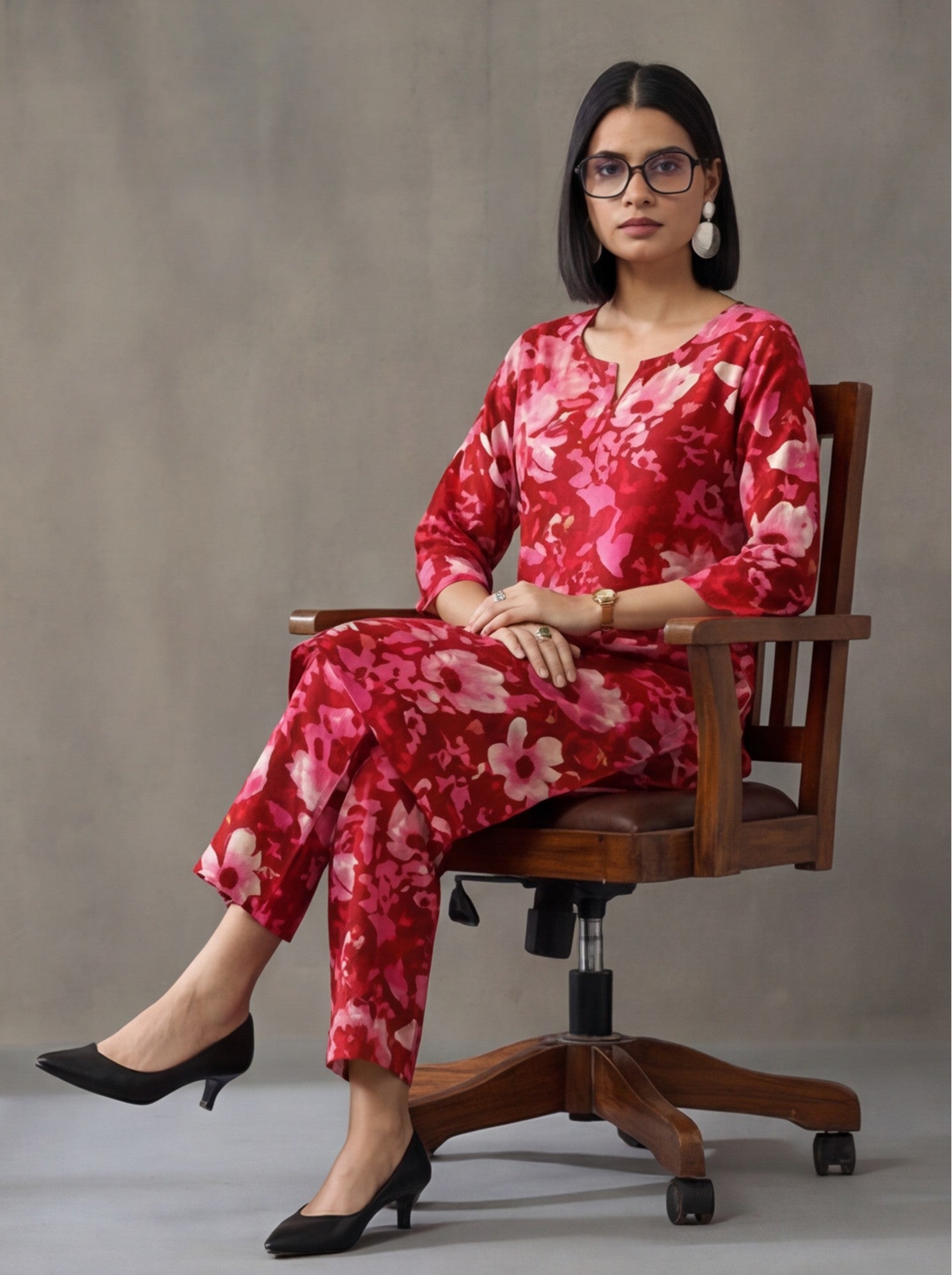 Floral Printed Straight Kurta & Trousers Sets