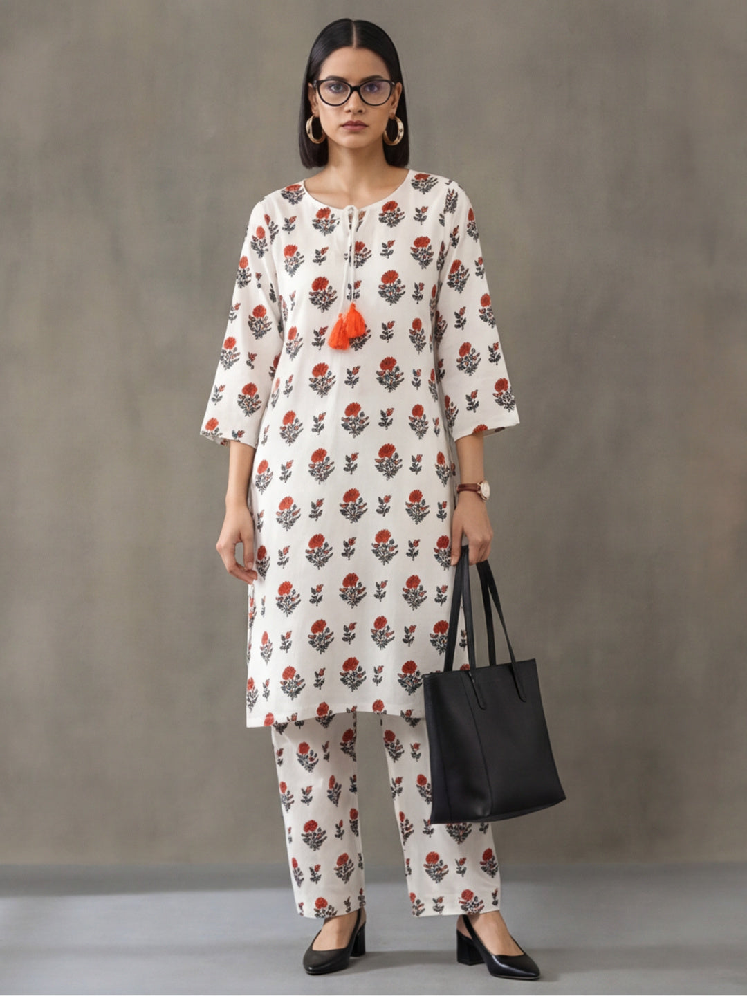 Floral Printed Straight Kurta & Trousers Sets