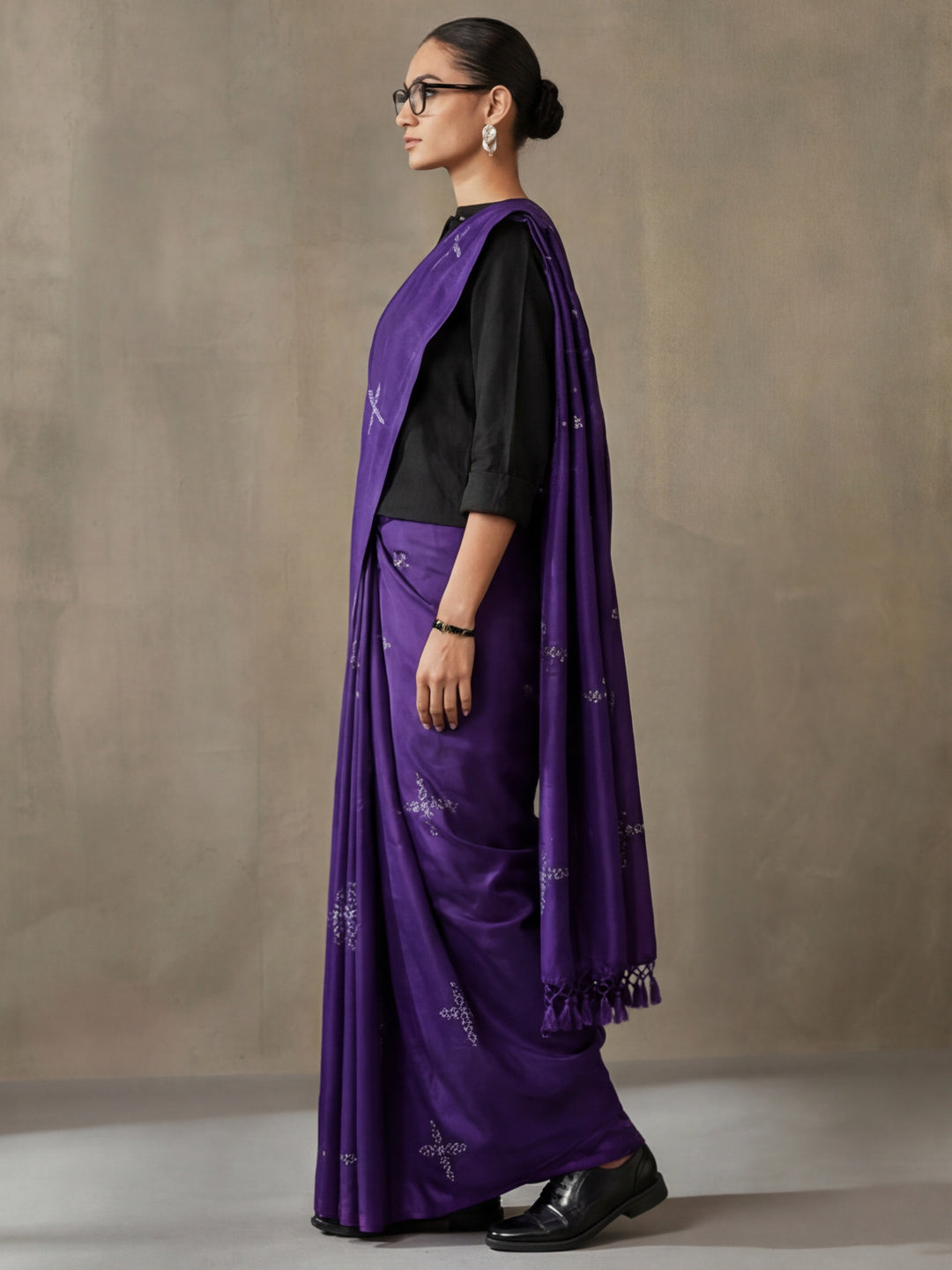 Floral Muslin Cotton Saree with Unstiched Blouse