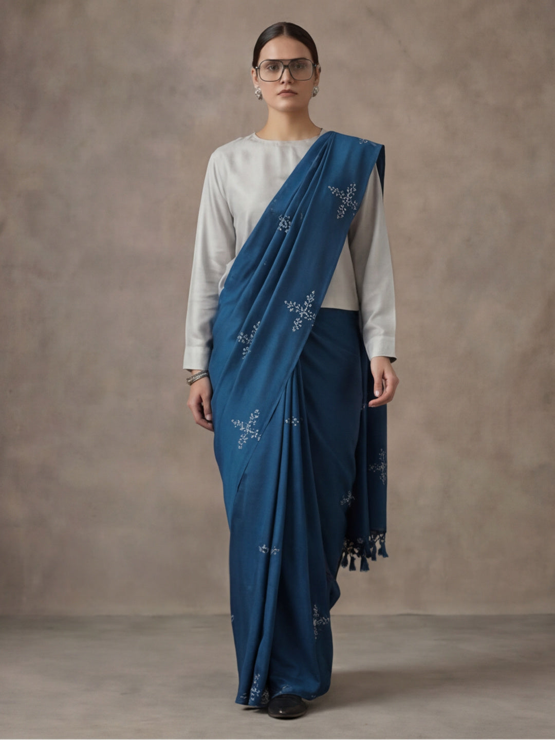 Floral Muslin Cotton Saree with Unstiched Blouse