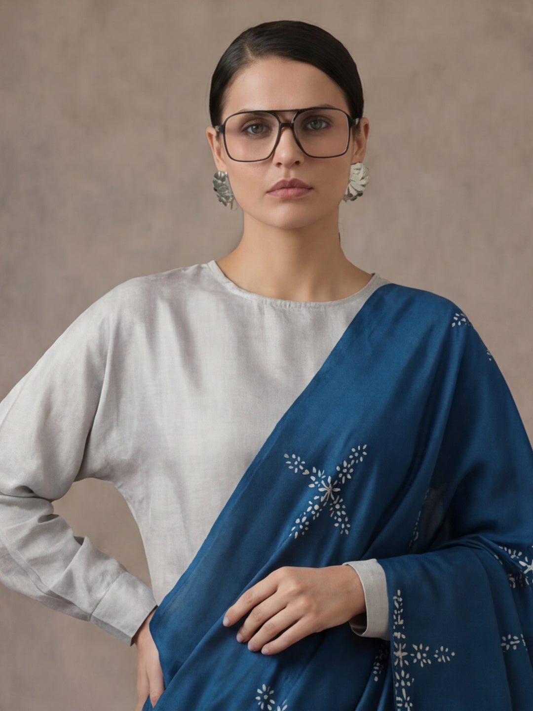 Floral Muslin Cotton Saree with Unstiched Blouse