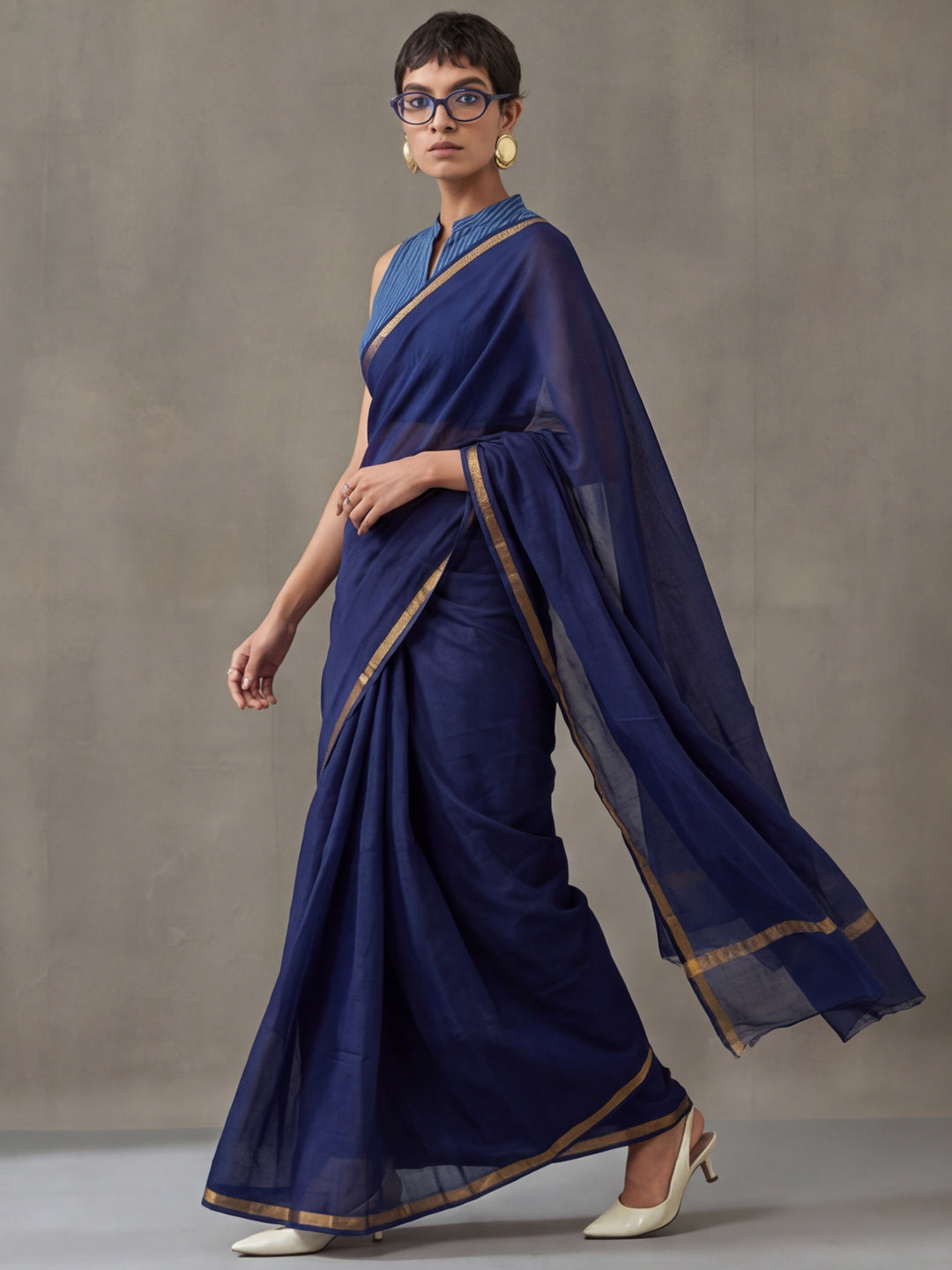 Solid Pure Cotton Saree with Unstiched Blouse