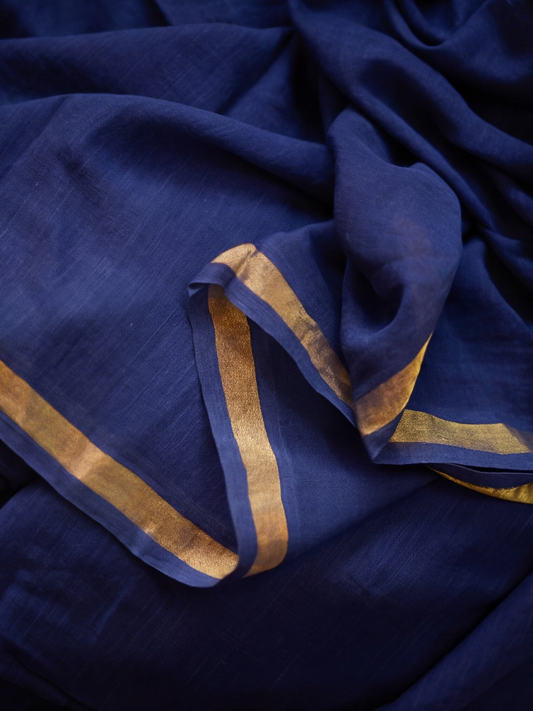 Solid Pure Cotton Saree with Unstiched Blouse