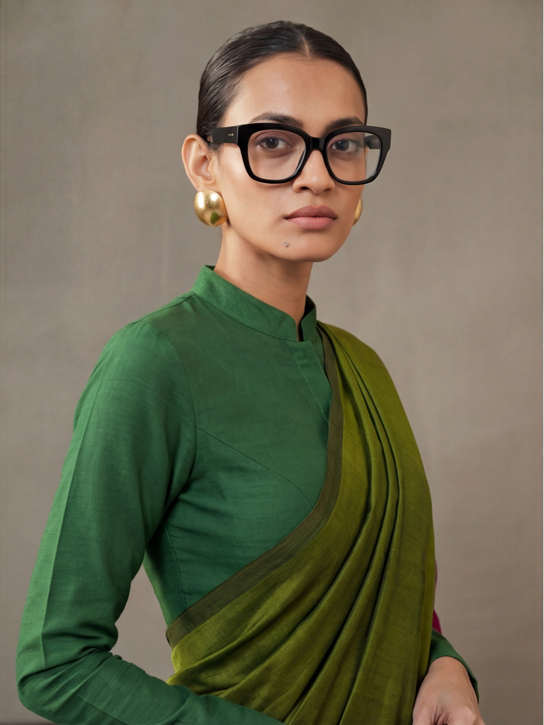 Solid Pure Cotton Saree with Unstiched Blouse