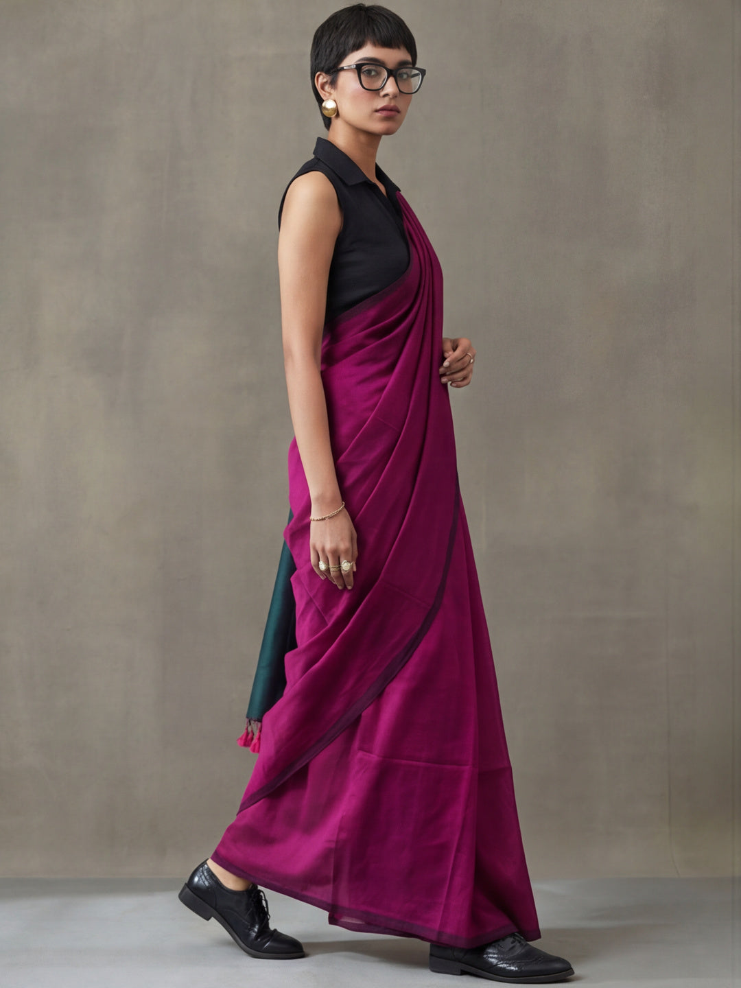 Solid Pure Cotton Saree with Unstiched Blouse