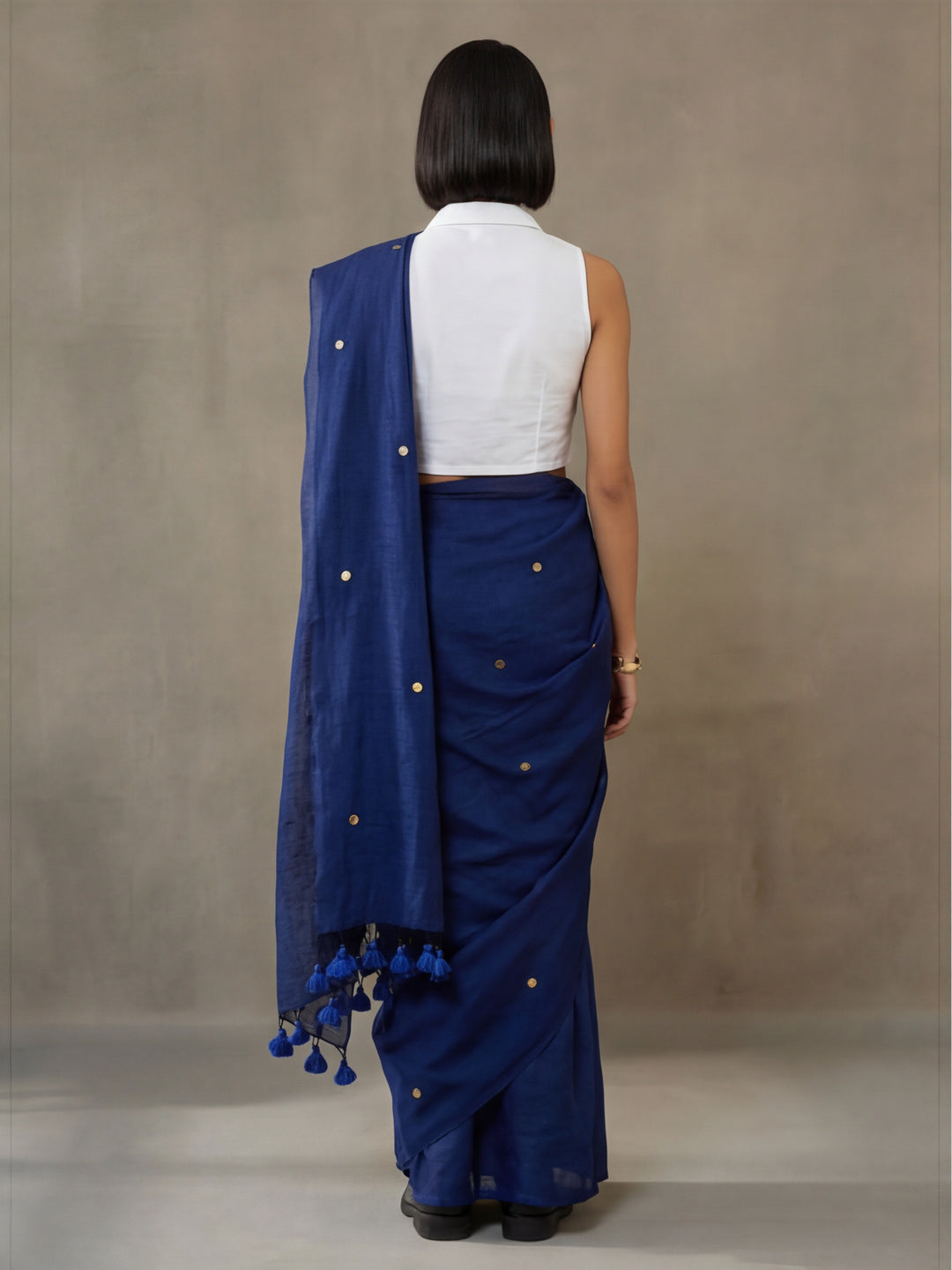 Solid Pure Cotton Saree with Unstiched Blouse