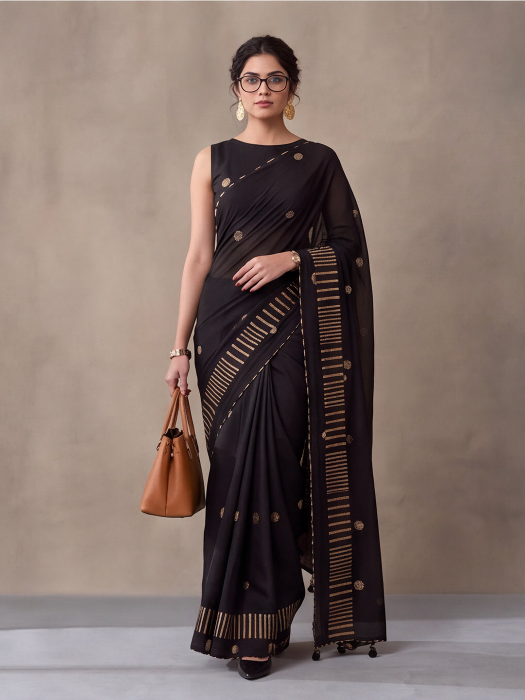 Digitally Printed Abstract & Floral Mul Cotton Saree with Contrast Blouse