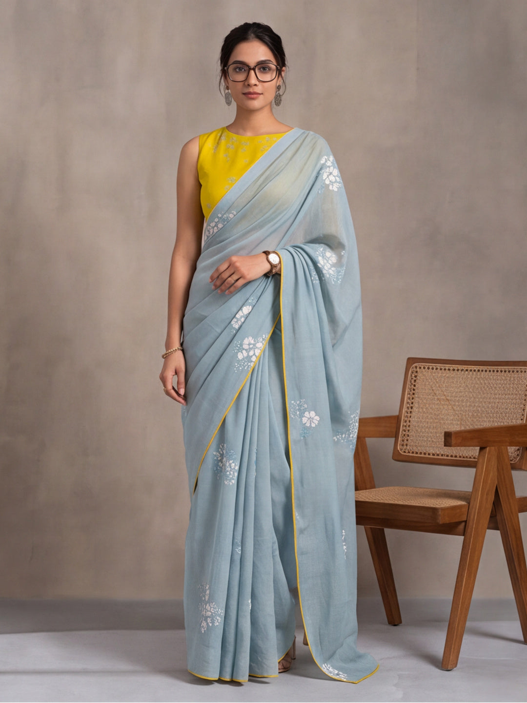 Digitally Printed Abstract & Floral Mul Cotton Saree with Contrast Blouse