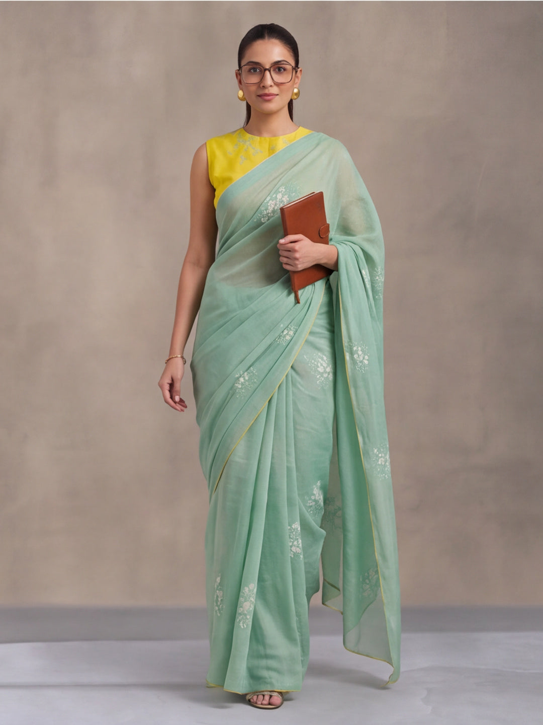 Digitally Printed Abstract & Floral Mul Cotton Saree with Contrast Blouse
