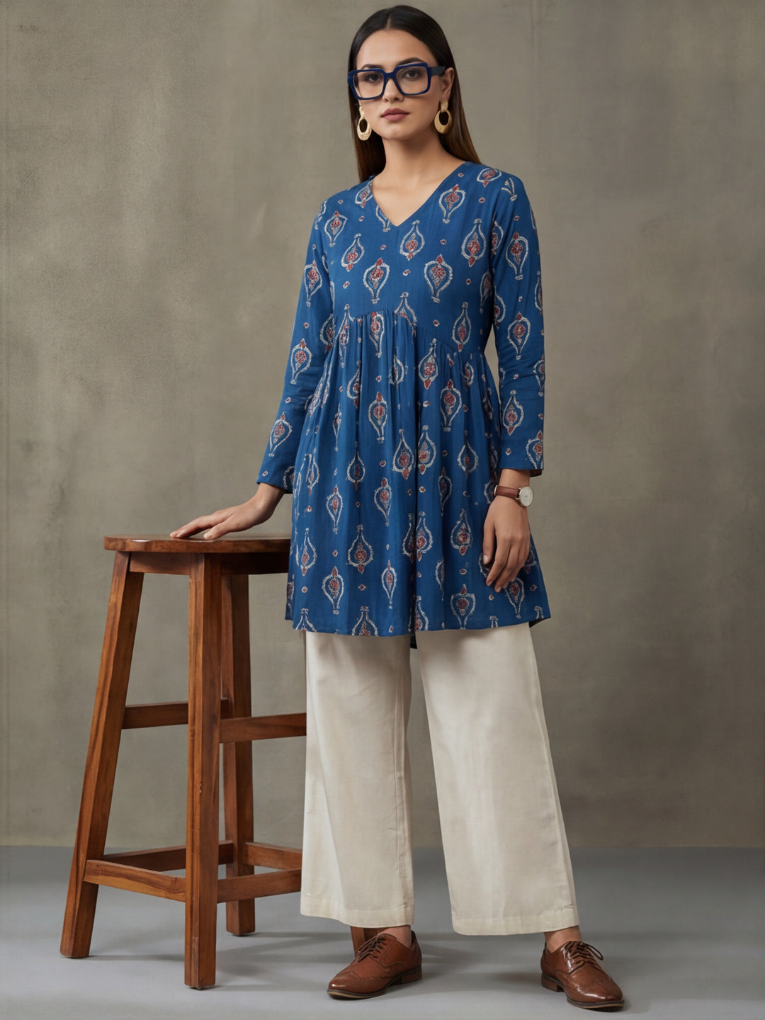 Women Printed V-Neck Fancy Tunic Top with Full Sleeves