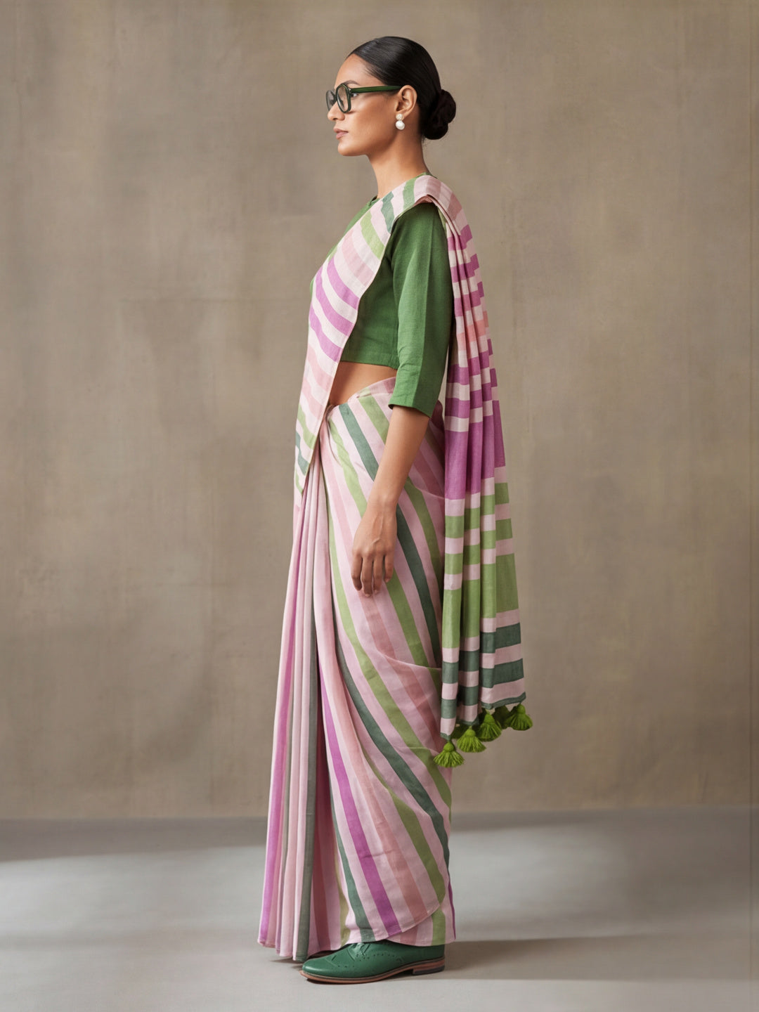 Striped Pure Linen Saree with Unstiched Blouse