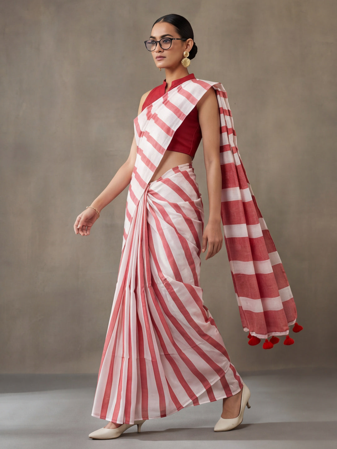 Striped Pure Linen Saree with Unstiched Blouse