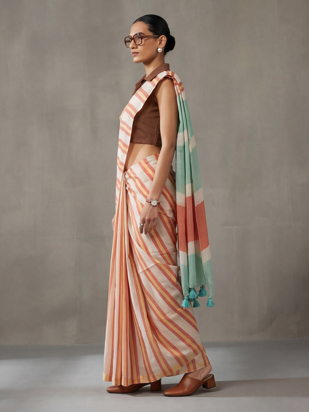 Striped Pure Linen Saree with Unstiched Blouse