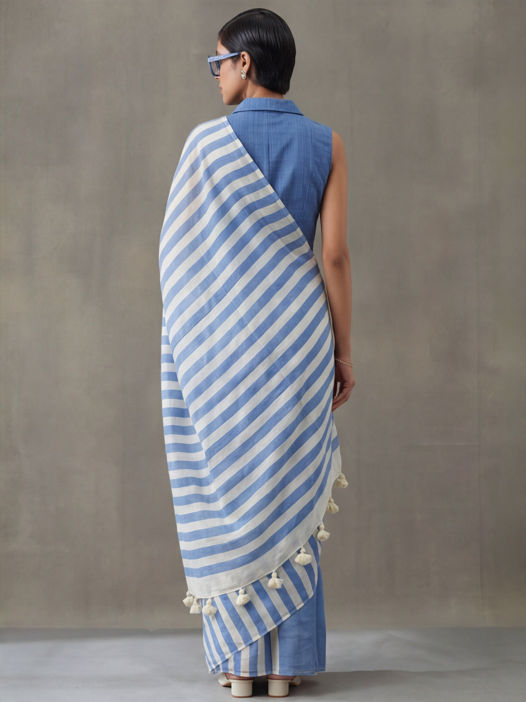 Striped Pure Linen Saree with Unstiched Blouse